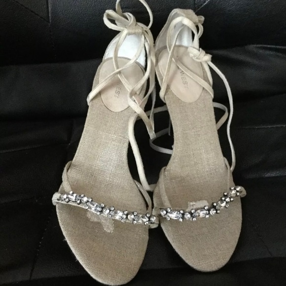 Nine West womens sandals grey bright with lace-up heels, size 10M, new - Picture 2 of 9